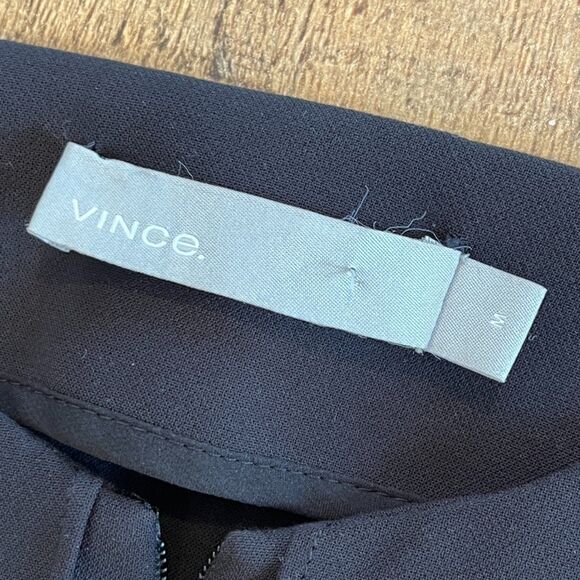Vince Black Minimalist Shift Dress Front Seam Zipper Medium $365 Retail - Picture 5 of 8